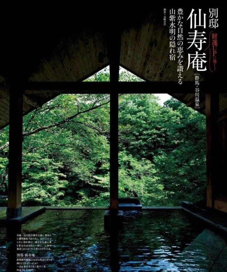 简单的白色T恤搭配一件牛仔喇叭裤,复古摩登的气息,这样的搭配你喜欢吗?-专业问答网站